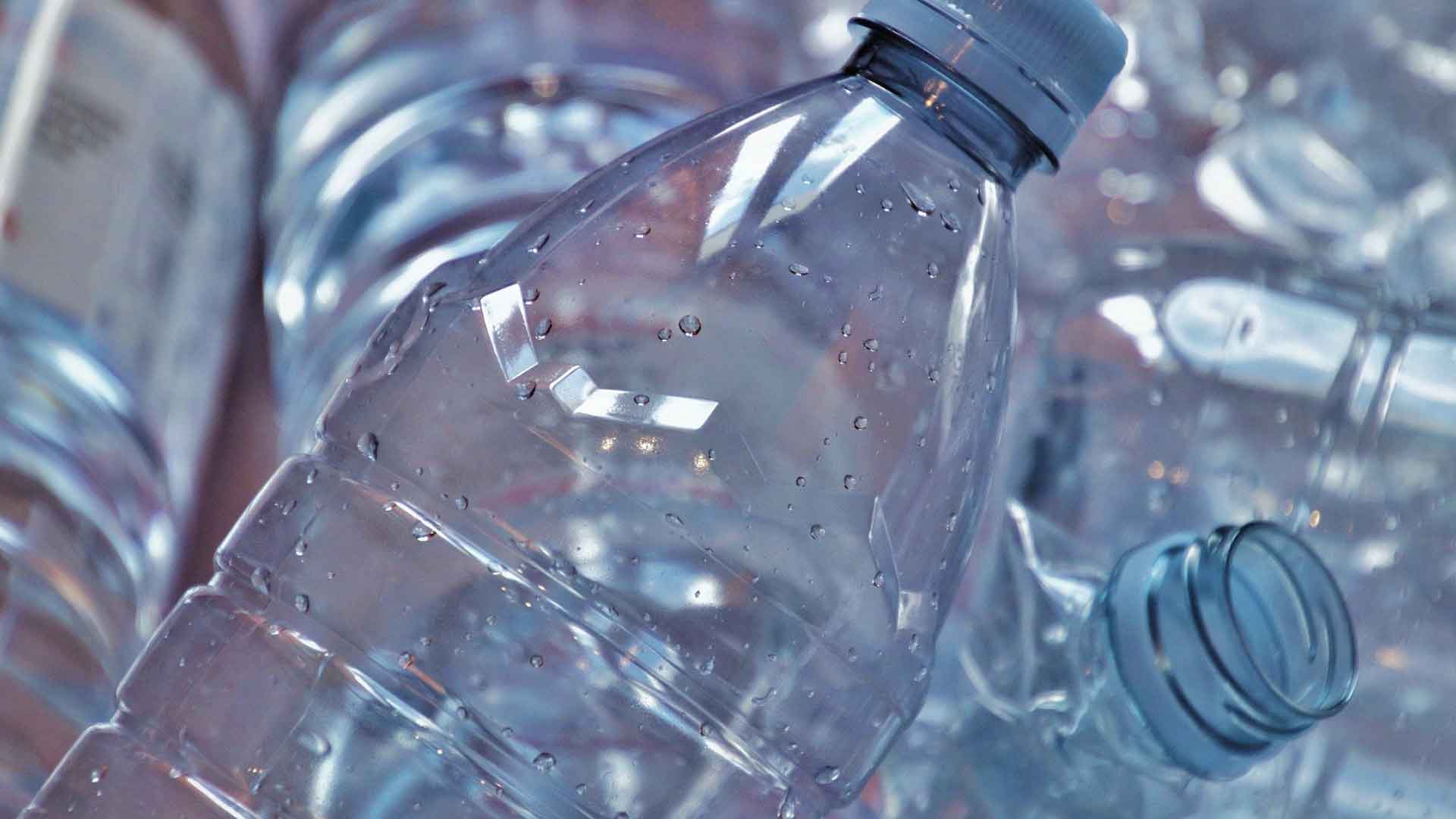 CONAI, aggiornamenti delle liste degli imballaggi in plastica nelle diverse fasce contributive