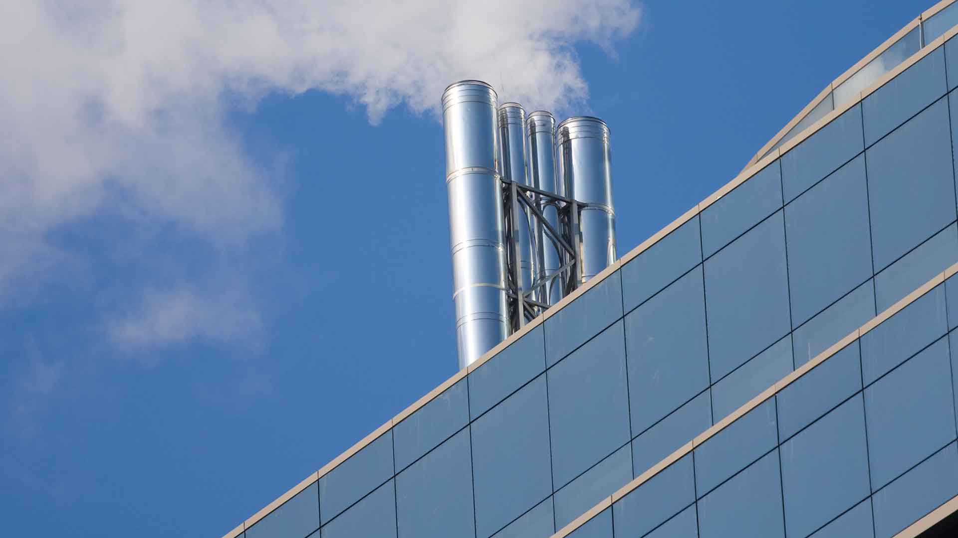 Emissioni in atmosfera, approvato il rinnovo dell’autorizzazione generale per le materie plastiche