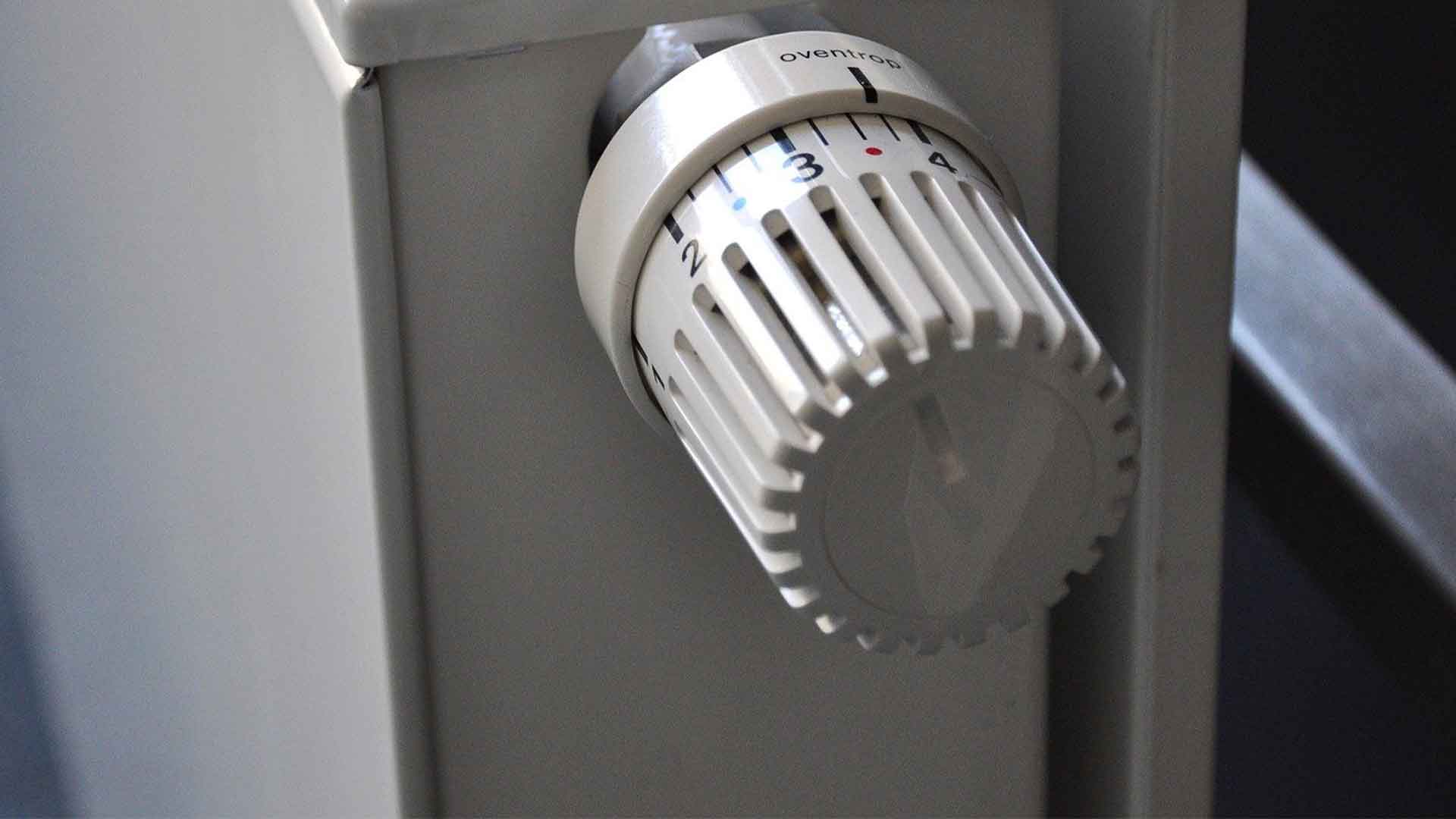 Riscaldamento, firmato il piano di risparmio dei consumi di gas