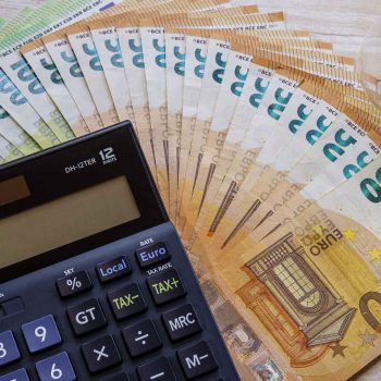 Bonus energia elettrica e gas naturale, cosa dice il decreto “Aiuti-quater”